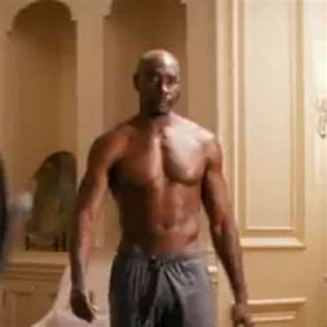 How Morris Chestnut Got That 8 Pack For The Best Man Holiday Essence