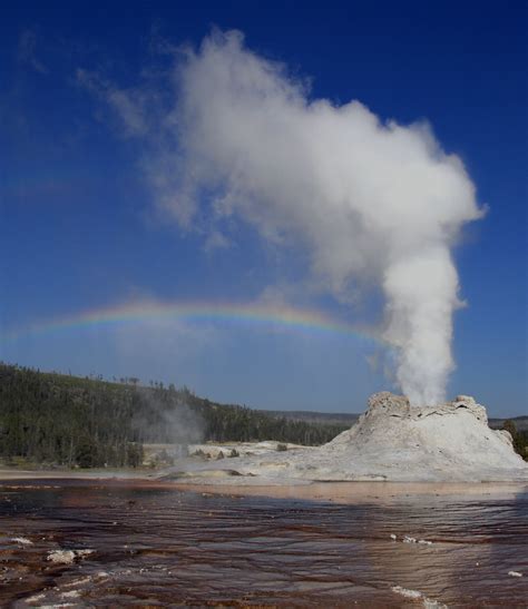 Everything You Need To Know About The Yellowstone Volcano