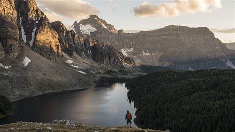 Mount Assiniboine Provincial Park A Hiking Tour In The Rockies