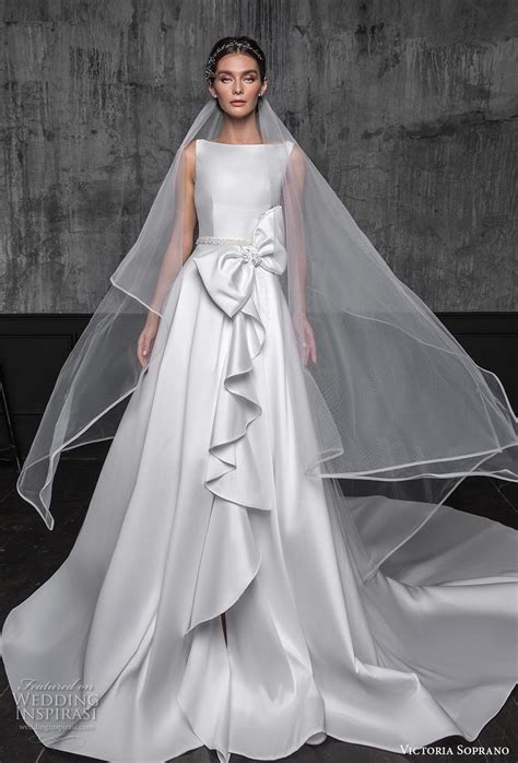 I still love you but there are also smaller films you may not have heard of such as a simple wedding about a daughter who is overwhelmed. Victoria Soprano 2020 Wedding Dresses — "Chic Royal ...