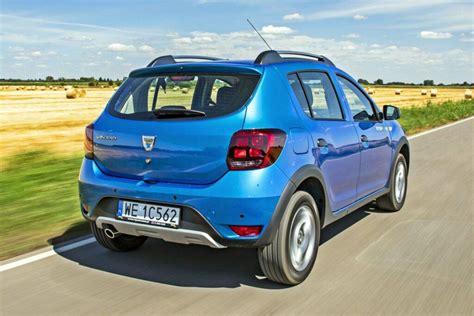 Descubra toda a gama dacia: Dacia Sandero (2020). Opis wersji i cennik