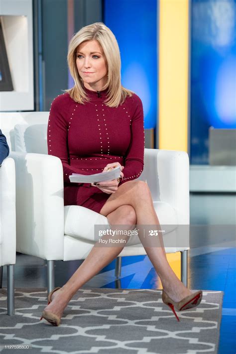 News Photo Host Ainsley Earhardt As Phil Robertson Visits Fox News