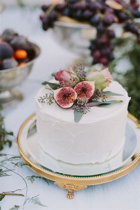 Please take note, that all efforts are taken, to obtain the same results as the pictures, but from time to time certain decorations may differ, due to the nature that all are handmade & no two items are exactly the same. 25 Buttercream Wedding Cakes We'd (Almost) Kill For (with Tutorial) | Deer Pearl Flowers