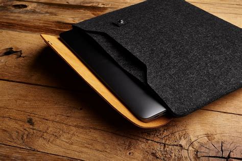 Best Sleeves For Macbook Pro Late 2016 To 2021 In 2022 Imore