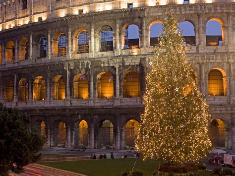 Milan, italy time to kuala lumpur, malaysia time conversion table with their air distance and flight duration time. Colosseum at Christmas Time, #Rome, Italy | Christmas in ...