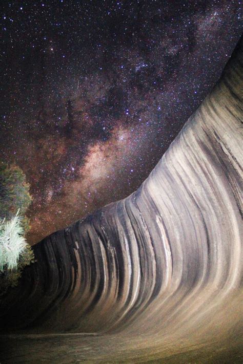 The Milky Way With Western Australias Wave Rock Rsurrealplaces