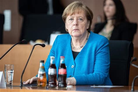 Merkels Conservatives Popularity Falls To 14 Month Low In German