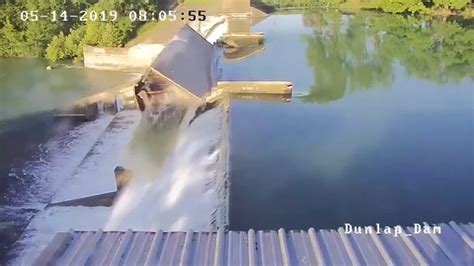 Dam Spillgate At Lake Dunlap Collapses In New Braunfels Abc13 Houston
