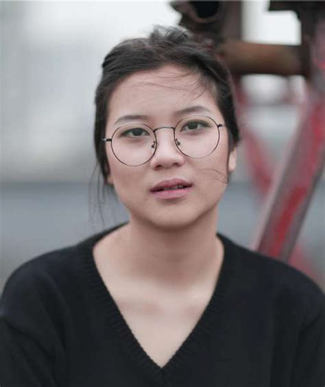 Vector Face of Danilla on Behance