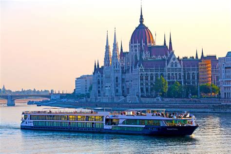 Crociera Sul Fiume Donau Tra Vienna E Budapest 5 Motivi Per