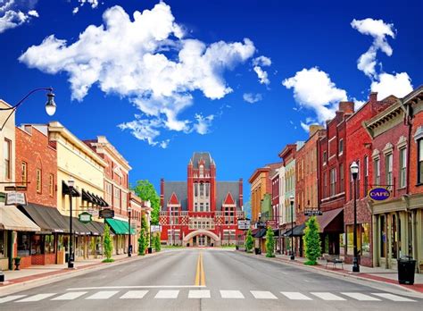 Bardstown Kentucky Is One Of Americas Most Walkable Small Towns And