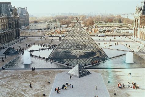 Pyramide Du Louvre Paris Paris Travel France Travel Europe Travel