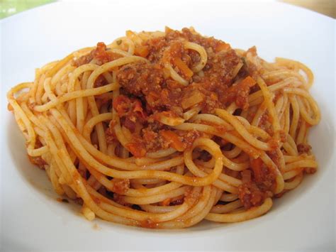 Spaghetti Bolognaise - Dish by Dish