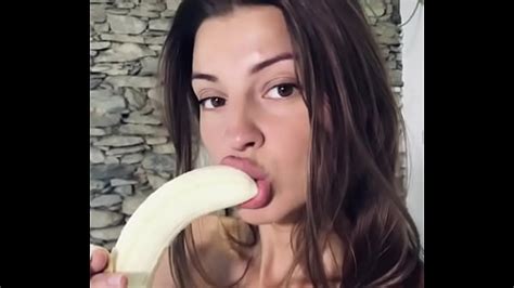 hot banana deepthroat xxx mobile porno videos and movies iporntv
