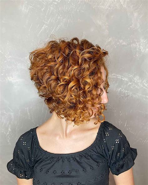 18 Stacked Short Curly Bob Haircuts To Enhance Your Natural Curls