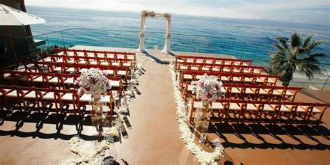 I don't like the white table cloth look. Surf and Sand Resort Weddings | Get Prices for Wedding ...