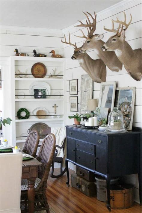 There's nothing like the timeless, classic look offered by rustic decor. Deer Head Decor- Things I Am Loving Lately - Twelve On Main