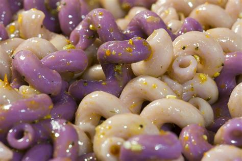 Purple Ombre Pasta Salad Just Add One Drop Of Food Coloring To Boiling
