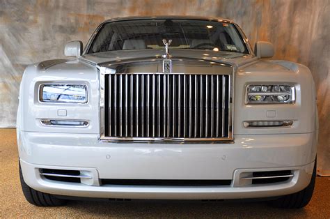 2014 Rolls Royce Phantom Information And Photos Momentcar