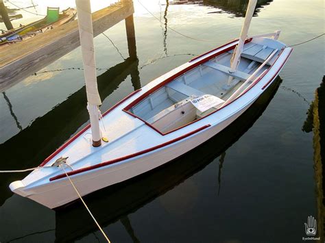 Two Masted Chesapeake Crabbing Skiff Likely Built At The Chesapeake