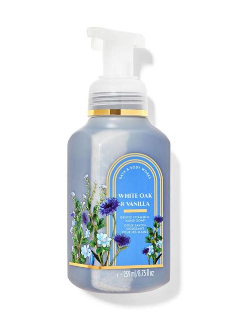 White Oak And Vanilla Gentle Foaming Hand Soap Bath And Body Works