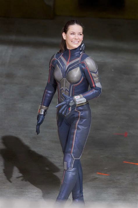 Evangeline Lilly On The Set Of Ant Man And The Wasp In Atlanta 1410178