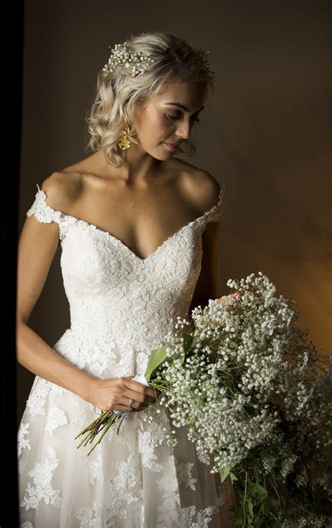 Stella York 6144 Lace Illusion Back Wedding Dress Used Wedding Dress