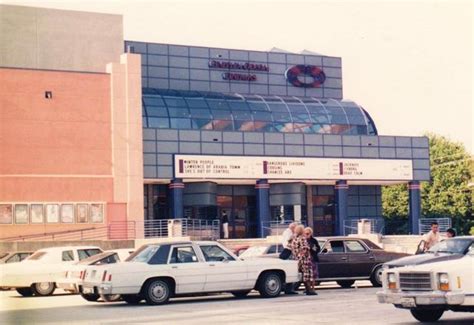 Visit our cinemark theater in houston, tx. Spectrum Cinema in Houston, TX - Cinema Treasures