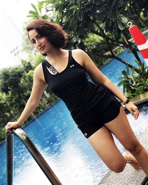 Yami Gautam Sheds Her Sweet And Simple Image With These Gorgeous