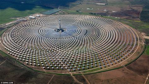 Gemasolar Power Plant The Worlds First Solar Power Station That Generates Electricity At Night