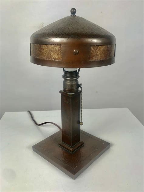 Classic Arts And Crafts Roycroft Hammered Copper And Mica Table Lamp At