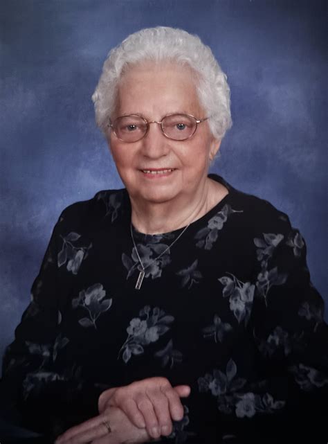 Vera Manchizh - Michigan Memorial Funeral Home