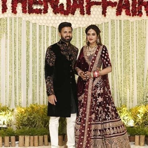 Bu profilde nikhil jain hakkında ayrıntılı bilgileri inceleyebilirsiniz. Nusrat Jahan And Her Husband, Nikhil Jain Are Enjoying ...