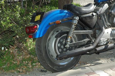 Dahon is the world leader in folding bicycles. My OLD DAHON,s : 放置 廃棄？された 哀れな ハーレーダビットソン XL883