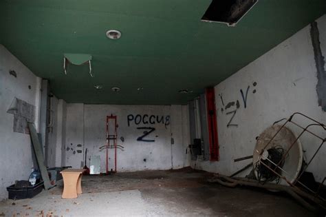 ロシア軍、子供用の「拷問部屋」設置か ウクライナ南部で発見 毎日新聞