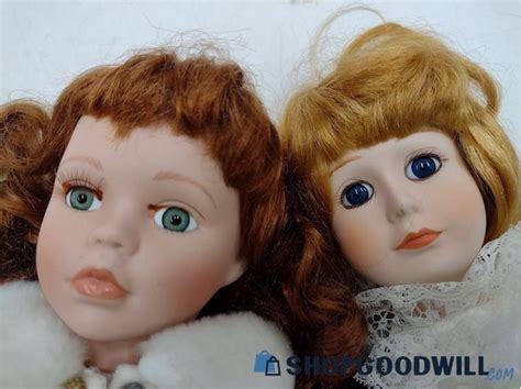 2 Pcs Vintage Style Girl Dolls Blond Redhead W Music Box