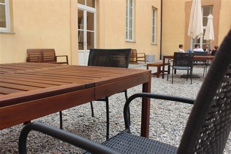 Gli arredi in plastica sono l'ideale soprattutto quando non si dispone di un. Nuovi arredi Ikea per "Il Melograno" e il giardino della ...