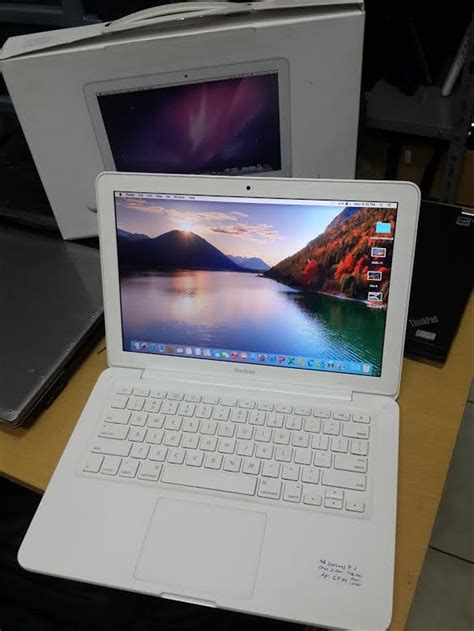 Jual Macbook Unibody White Core 2 Duo 24ghz2gb250gbvga Nvidia 256