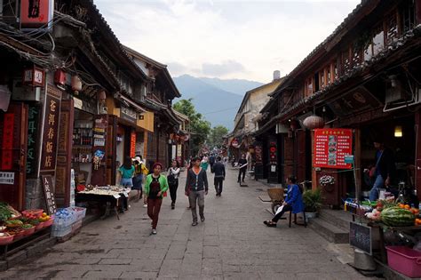 The place is about 500 km northwest of kunming. Yunnan Province Itinerary: From Kunming to Dali and ...