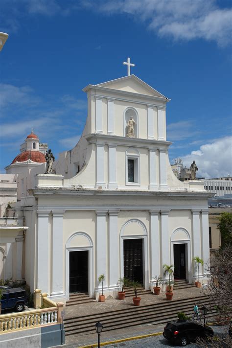 Catedral San Juan Bautista San Juan Arquitectura Histórica De Puerto