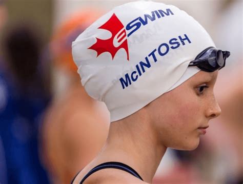 canadian 14 year old summer mcintosh blasts 4 05 in 400 freestyle