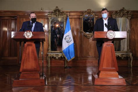 Presidente Y Vicepresidente Llaman A La Unidad En Guatemala Agencia