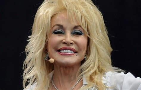 Top 5 Dolly Parton Without Makeup Photos Revealed