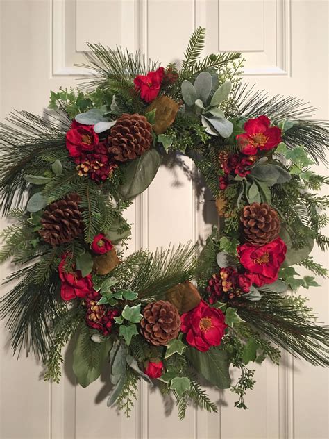 10 Christmas Wreath Ideas For Front Door