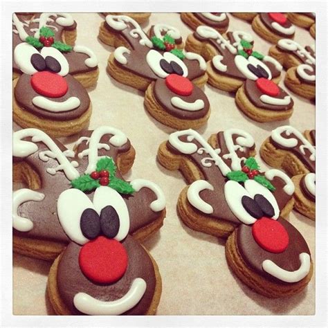 We turned our gingerbread man upside down and everyone's favorite reindeer cookies were born! Upside Down Gingerbread Men Reindeers! www.facebook.com ...