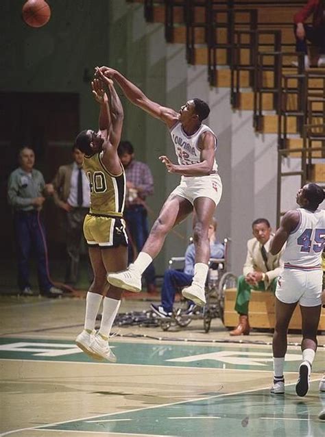 Karl Malone With The Monster Block In College At Louisiana Tech