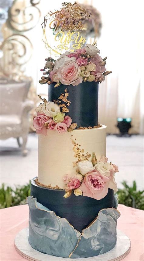 the prettiest and unique wedding cakes we ve ever seen cakes prettiest unique uniqueweddi