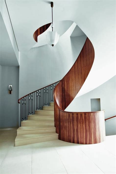 50 Staircase Ideas Designers Use To Transform Homes Into Something
