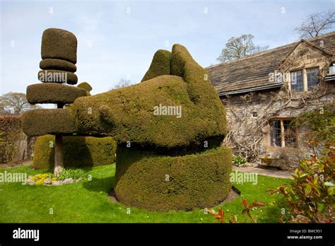 Medieval Manor House Haddon Hall And Gardens Near Bakewell Derbyshire