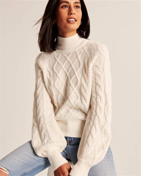 7 cozy oversized sweaters to snuggle in this fall 2020 real simple